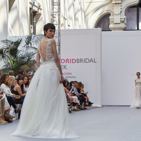 Hannibal Laguna triunfa en la Bridal Week Madrid con 'Lovely'