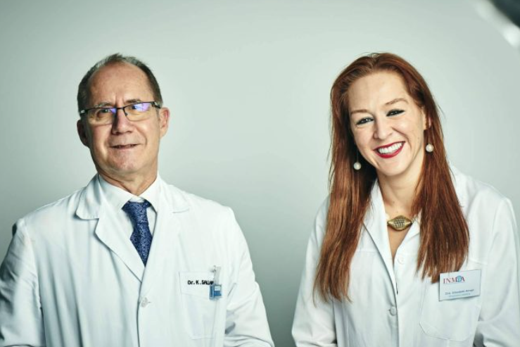 villarrazo agencia de comunicación en madrid Dr Kita y Dra Arrojo por Cuco Cuervo