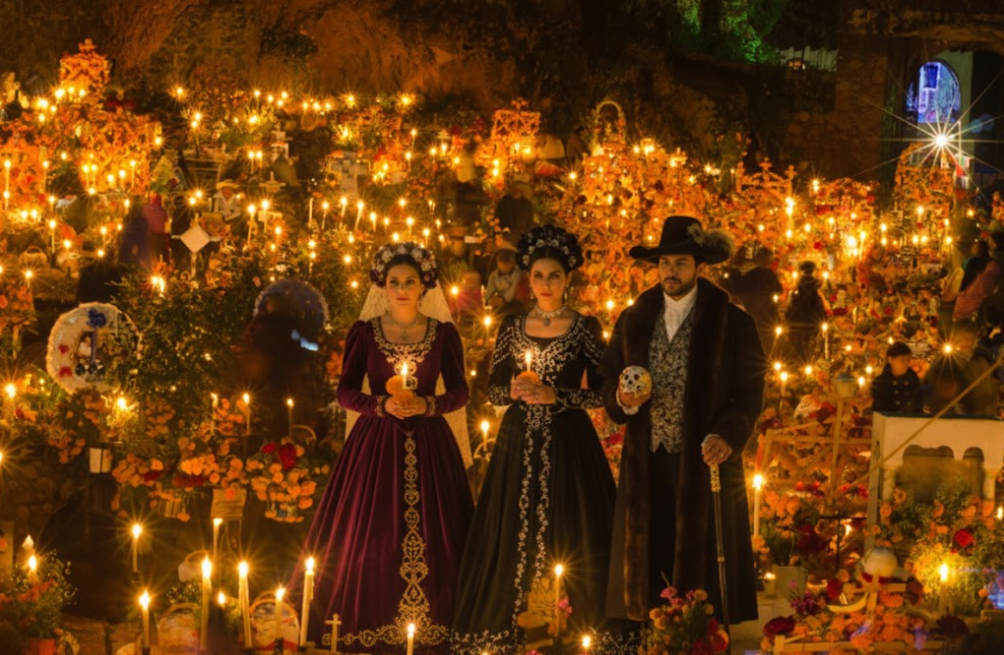 Noche de Todos los Santos blog Villarrazo altar de muertos